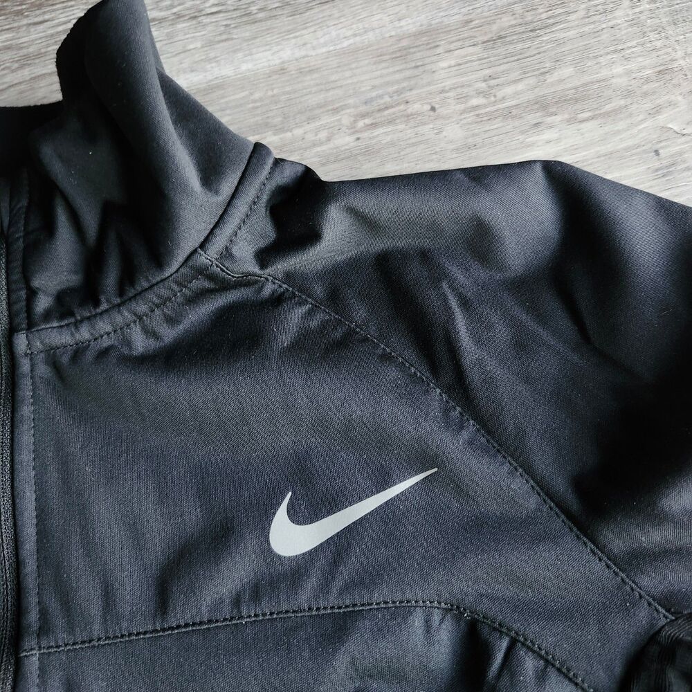 (M) Nike Shield Jacket - Picture 3 of 5
